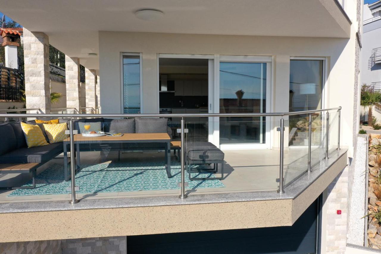 Villa Sunny Icici- Apartment Sun מראה חיצוני תמונה